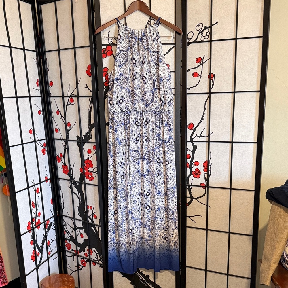 London Times Blue and White Printed Halter Dress - Picture 8 of 9